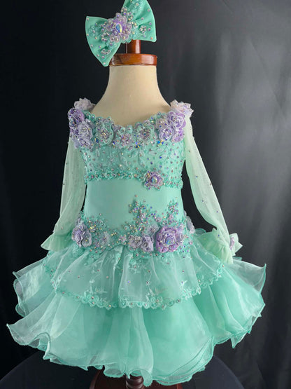 18/3 majestic mint by royalty designs