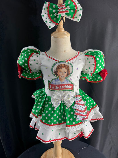 18/3 Little Debbie's Christmas Trees