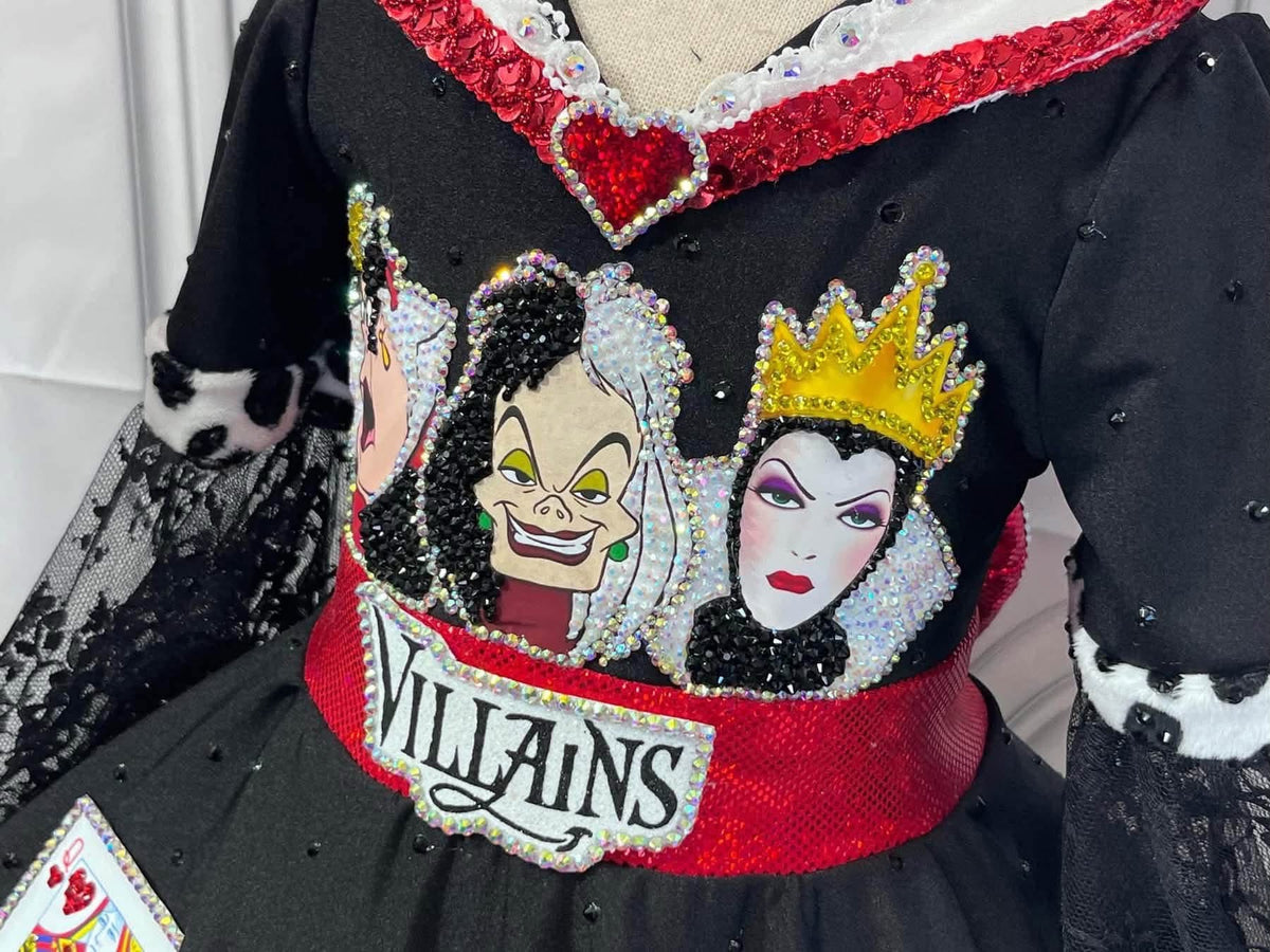 18/3-2/4 Villains By Beth Young