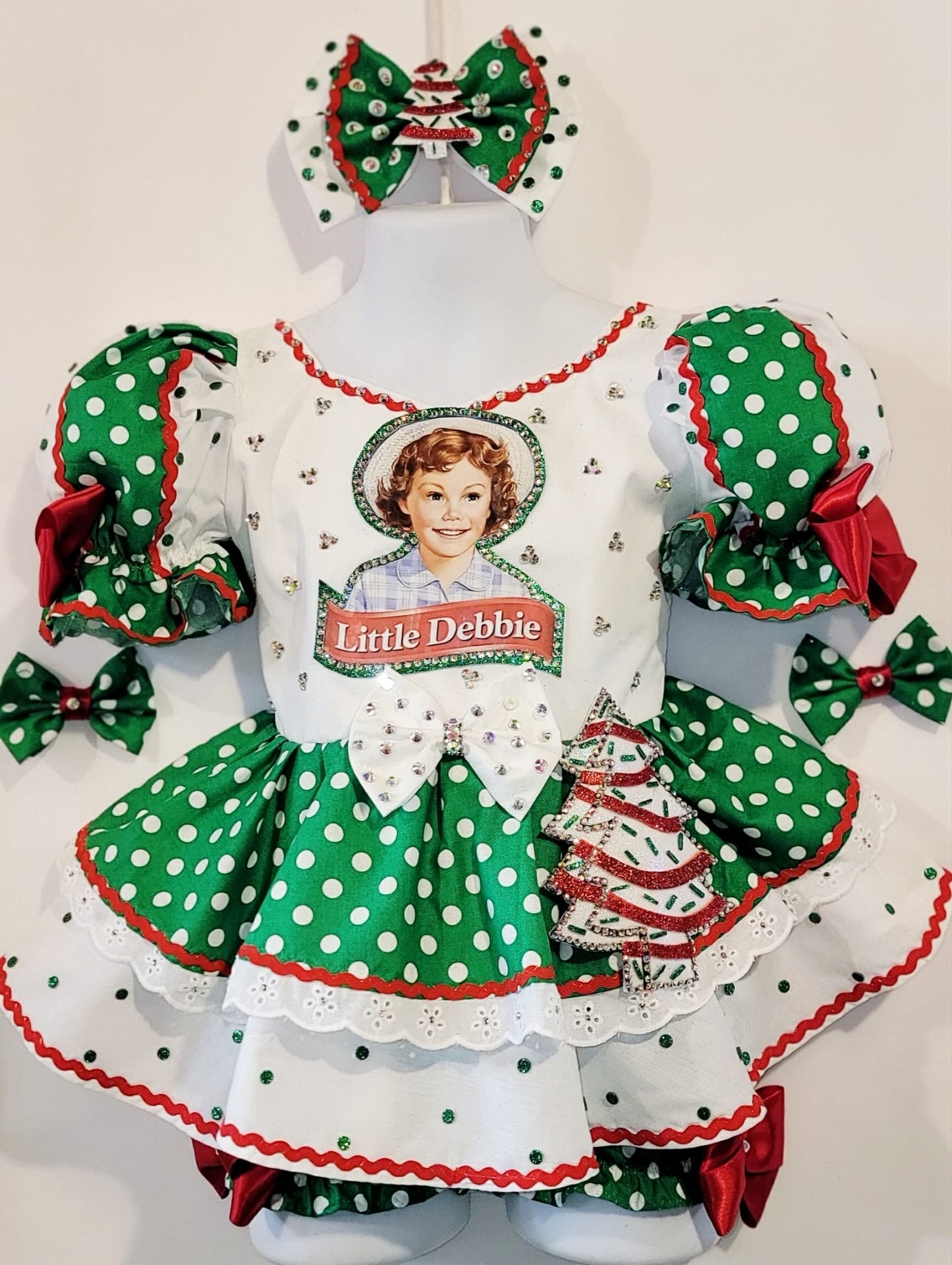 18/3 Little Debbie's Christmas Trees