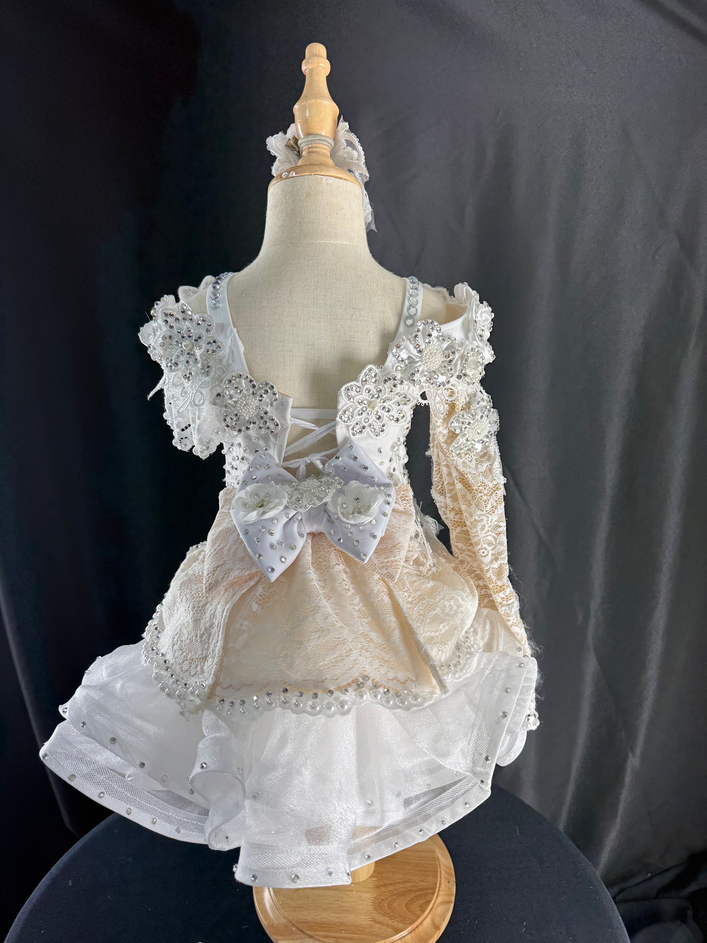 3/5 High Glitz Sandra Parker