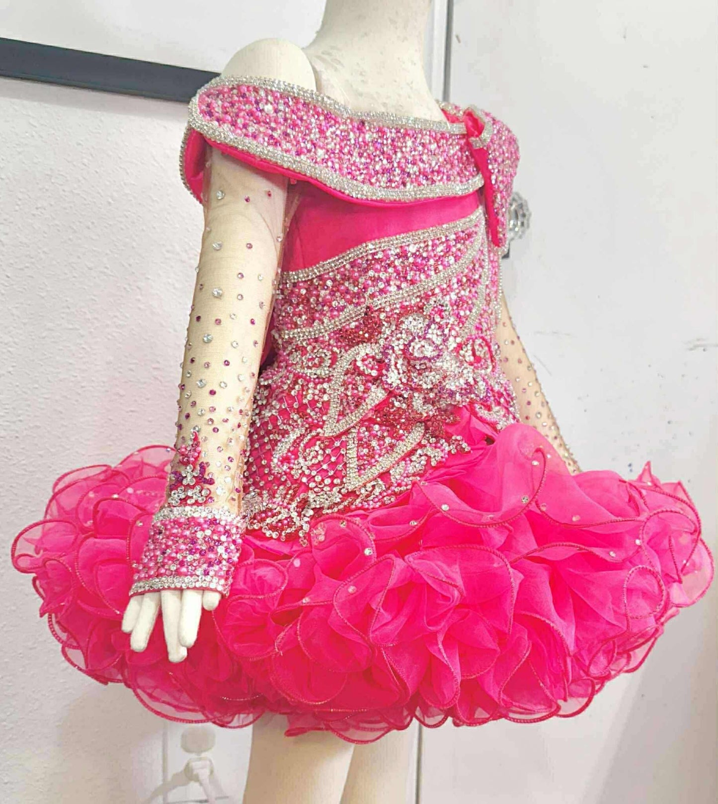 4/6 Pink Firecracker by Connie Hobson