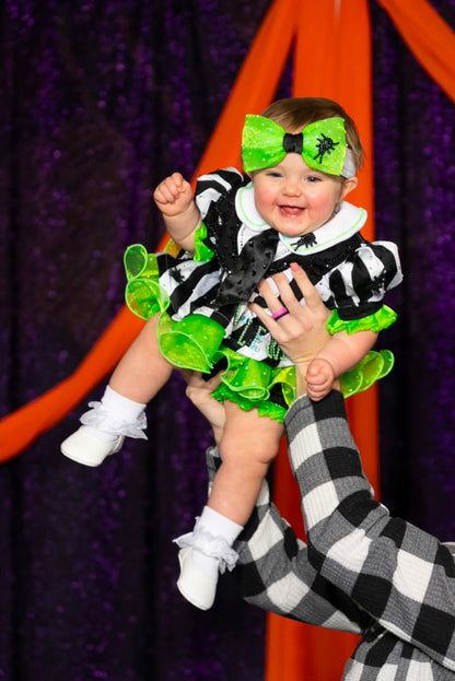 6-12 months Baby Beetlejuice