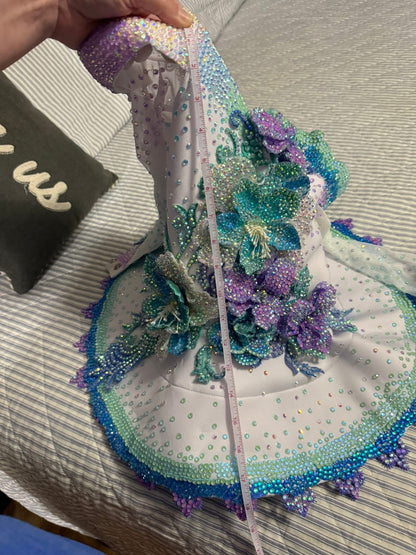 4/6 Statement Maker by Luna Amori