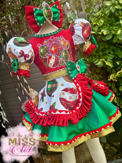 18/3 Christmas Ornament Cutie By Miss Ellz
