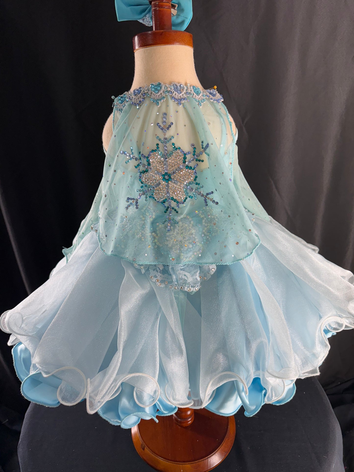 12/2 Elsa by Gemics