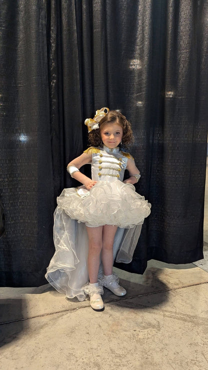 18/3 White Nutcracker OOC