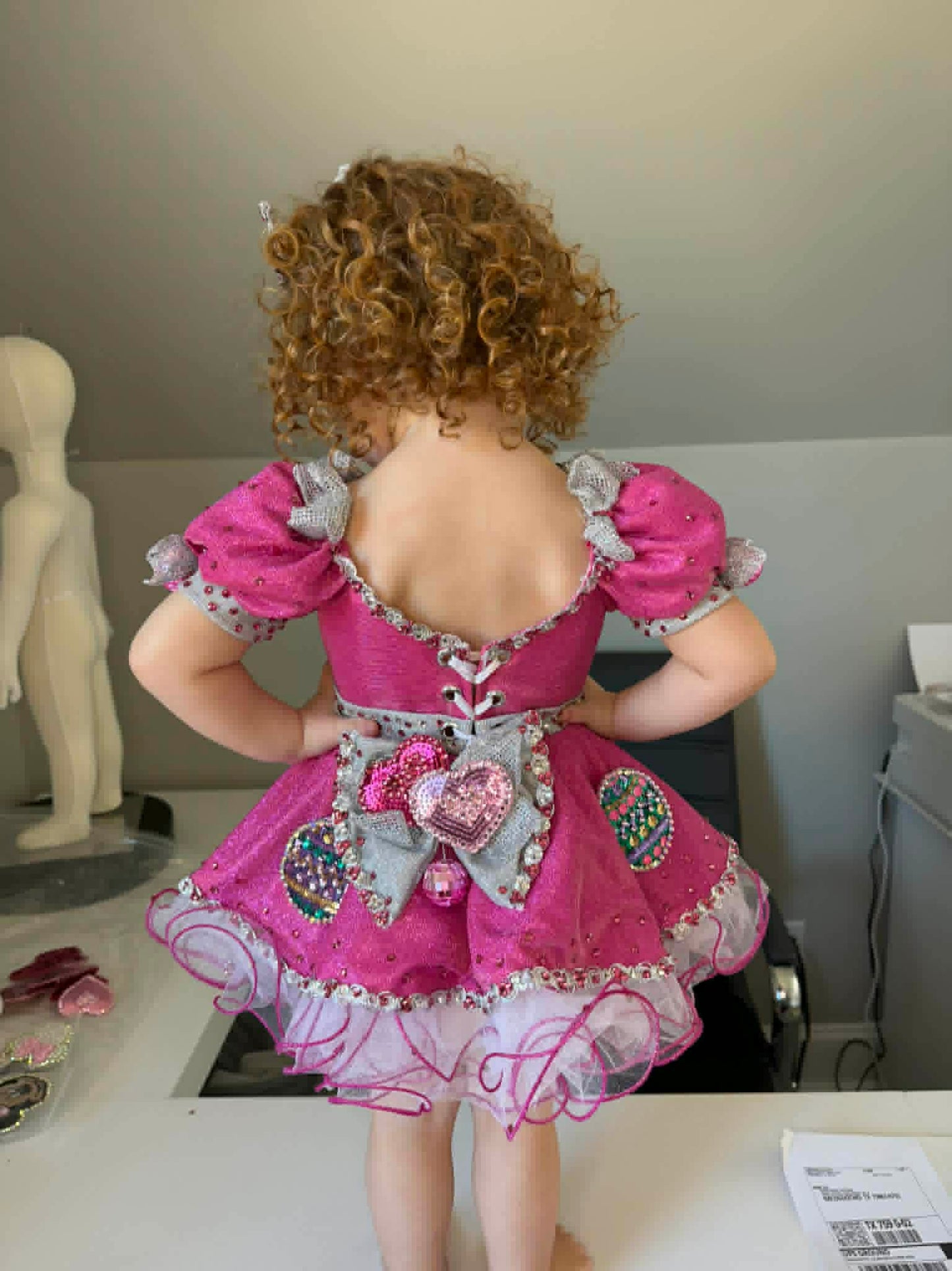 12/2-18/3 Minnie with a twist OOC