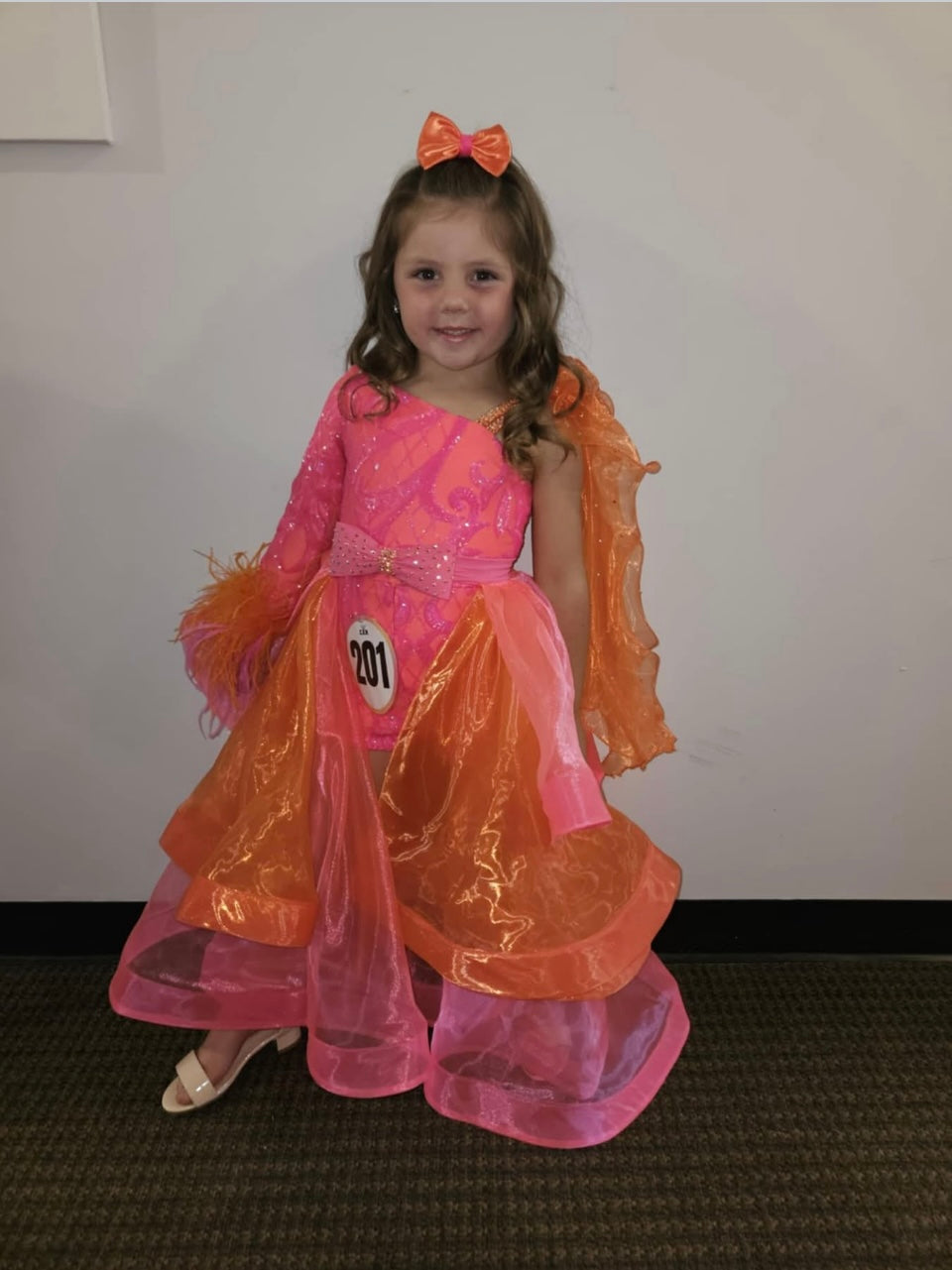 3/4 Parisian Bridal Pink with Orange FF