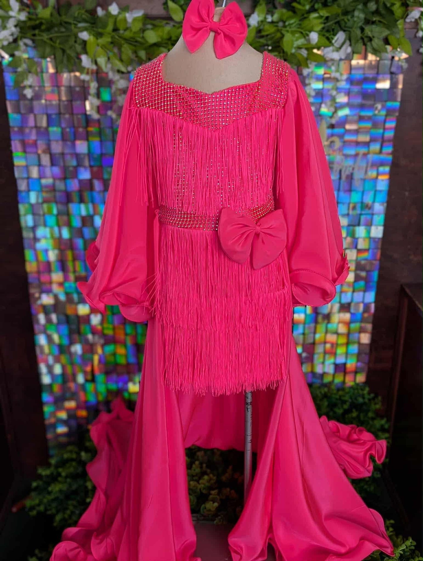 4/6 Queen Dolly FF by Parisian Bridal