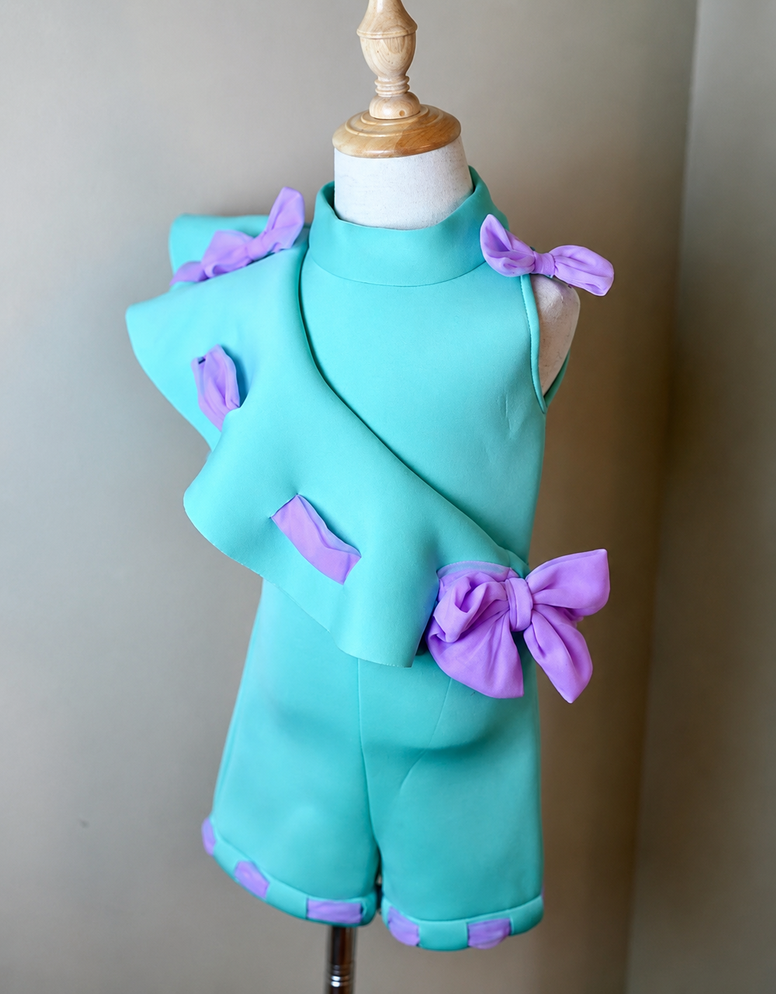 2/4 Lavender Lagoon Casual