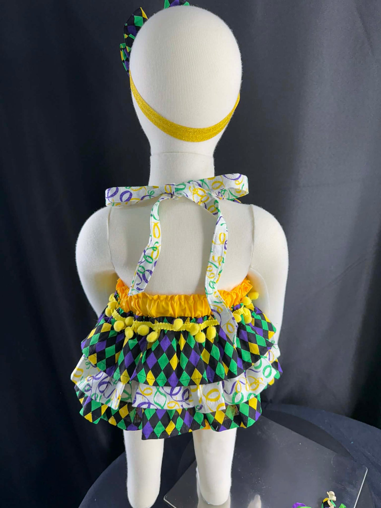 *9-12 month Tiny Trickster OOC