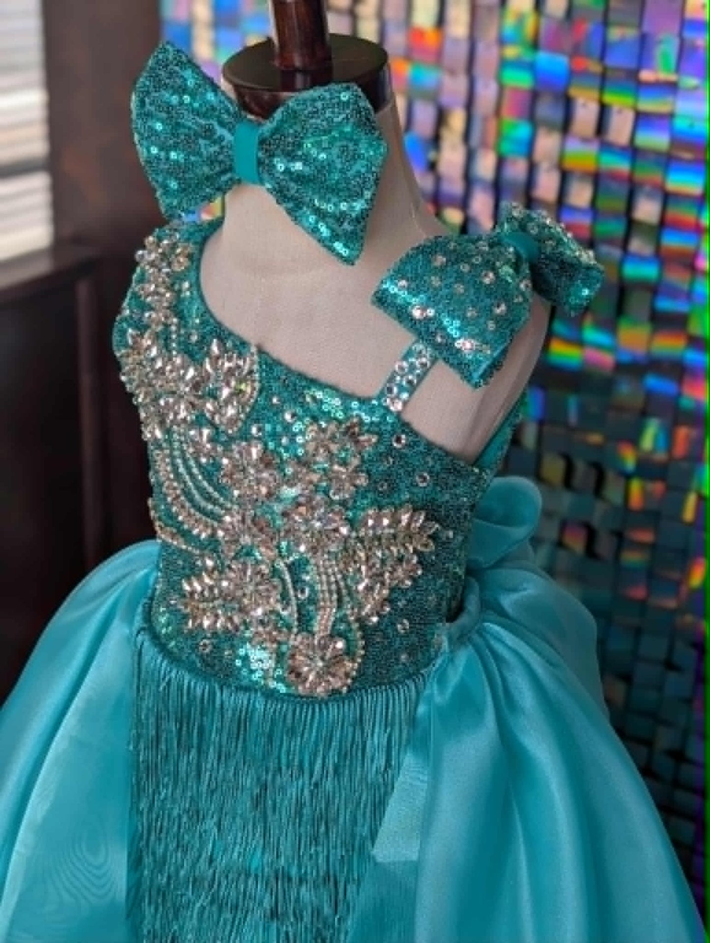 12/2-18/3 Seafoam Diamond By Parisian Bridal