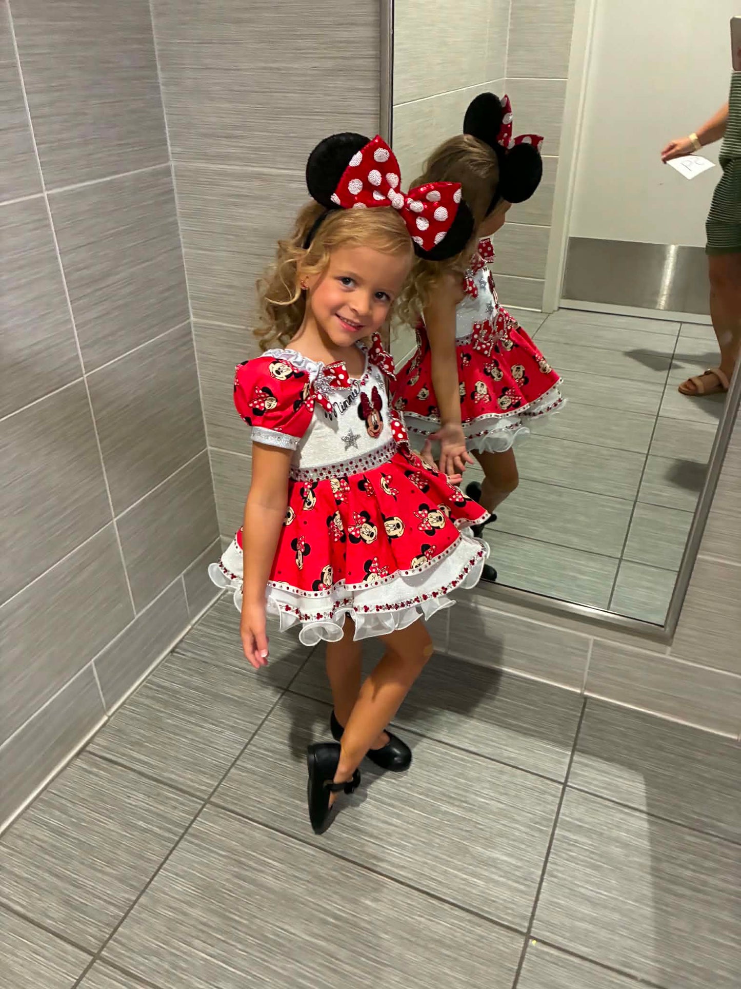 18/3 - 2/4 I love Minnie OOC by Royalty Designs