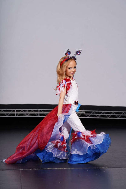 4/6 Red white and Blue Patriotic Fun Fashion Wear