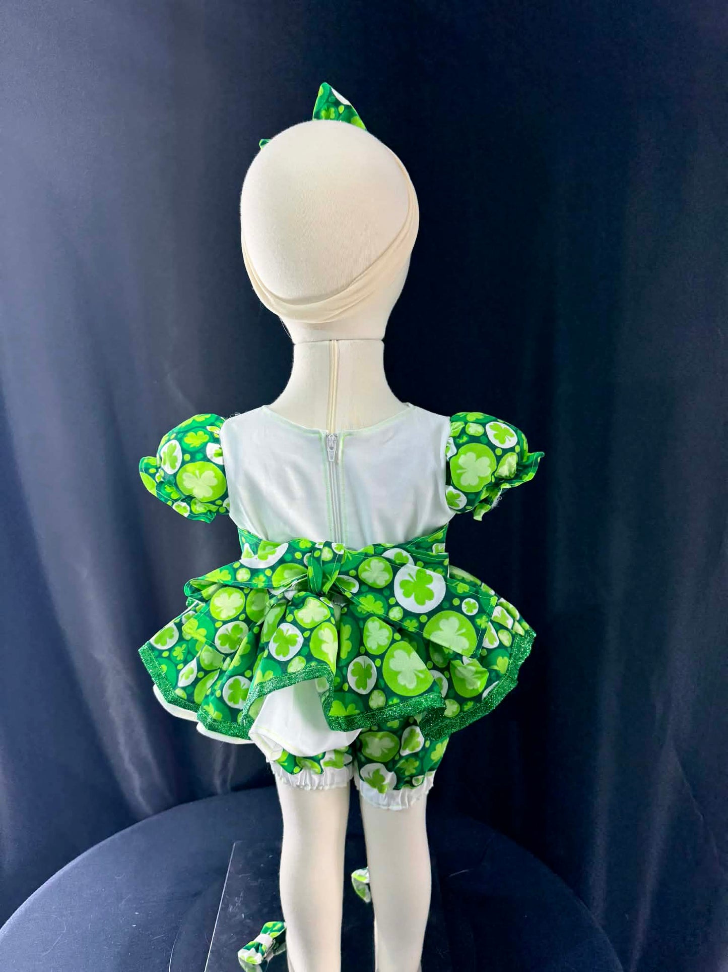 *0-9 Month tiny Shamrock