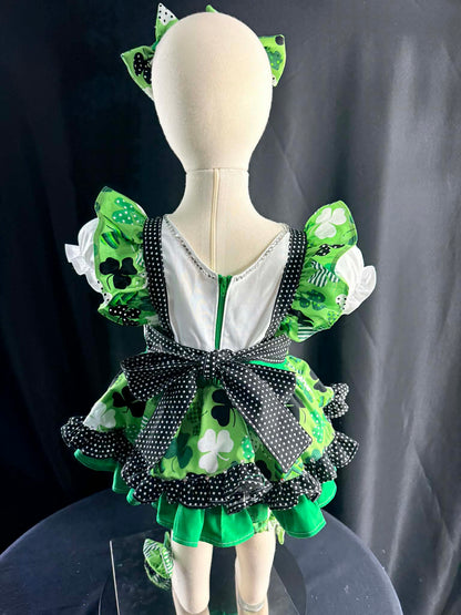 12/2 Polka Dot Shamrock OOC