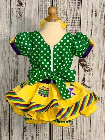 2/4 Mardi Gras by LeeLee