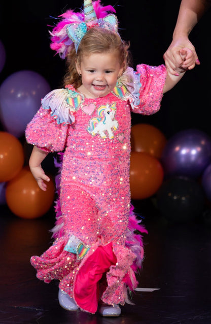 18/3 Unicorn by Gemics