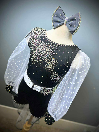 18/3 black and white FF by Boo Bear