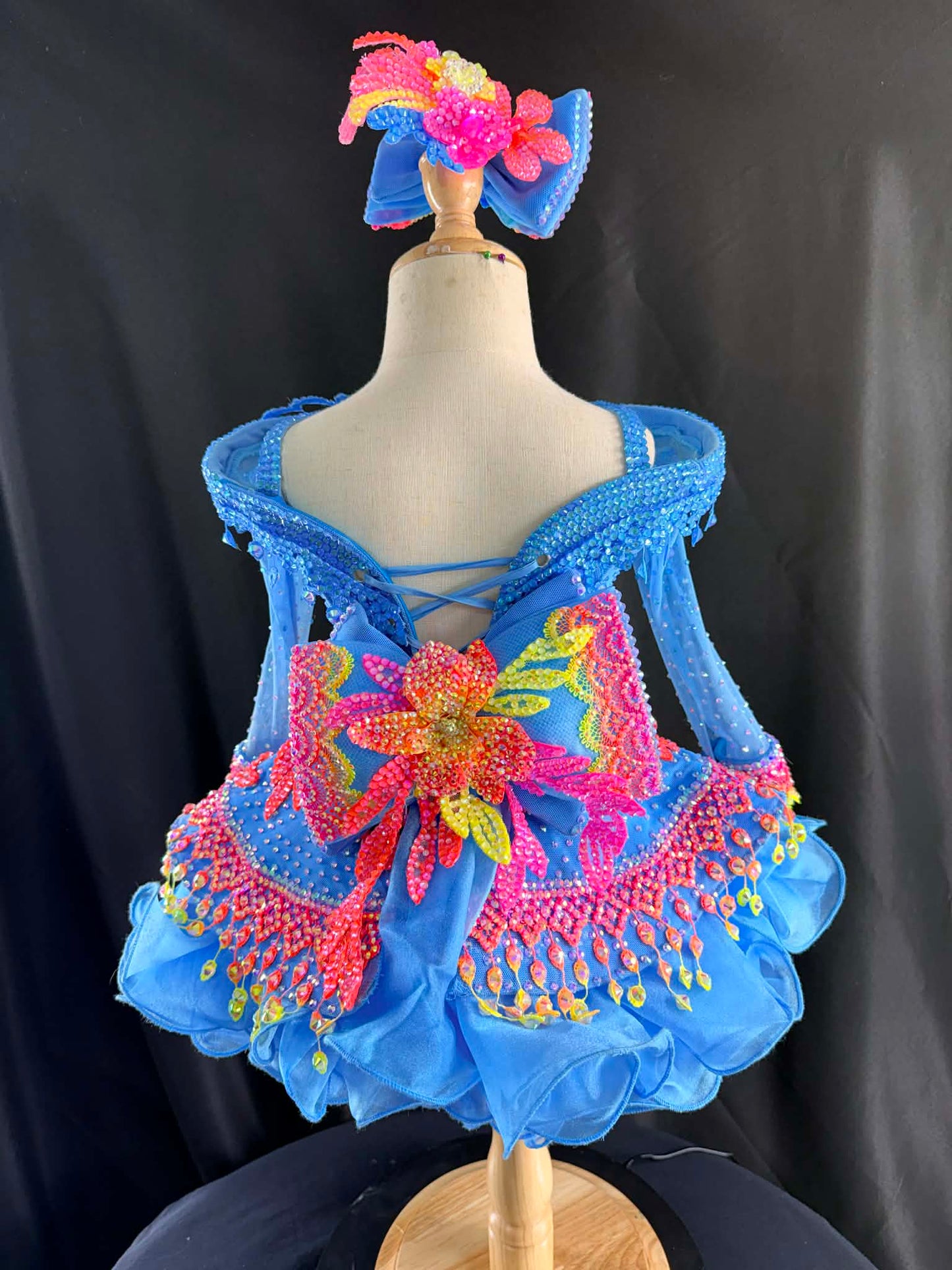 12/2-18/3 Tropical Breeze Luna Amori