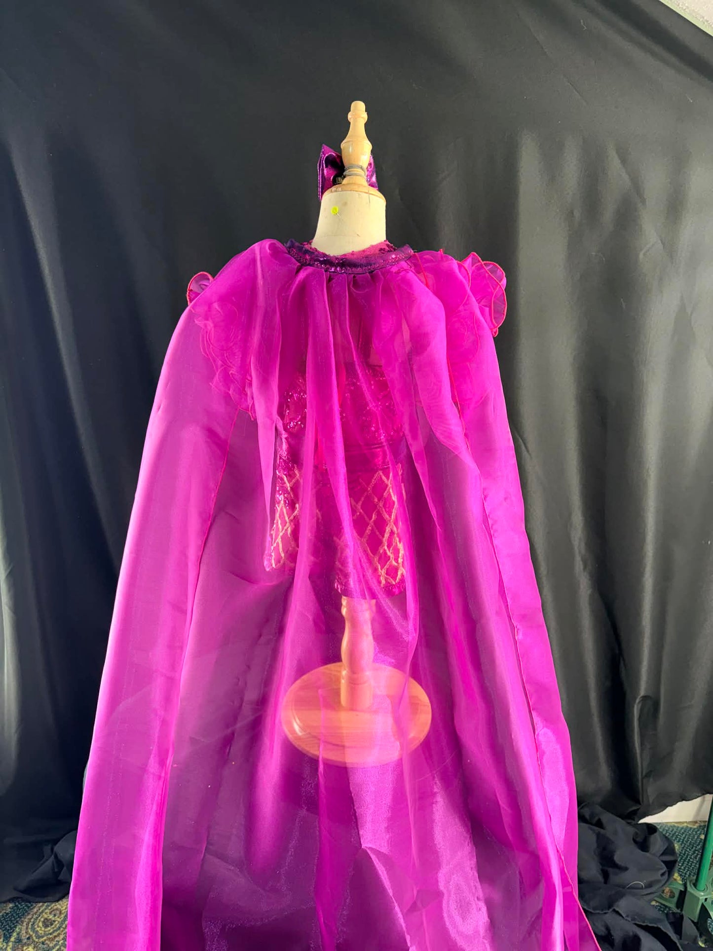 3/5 Sandra Parker Fushia/Gold FF