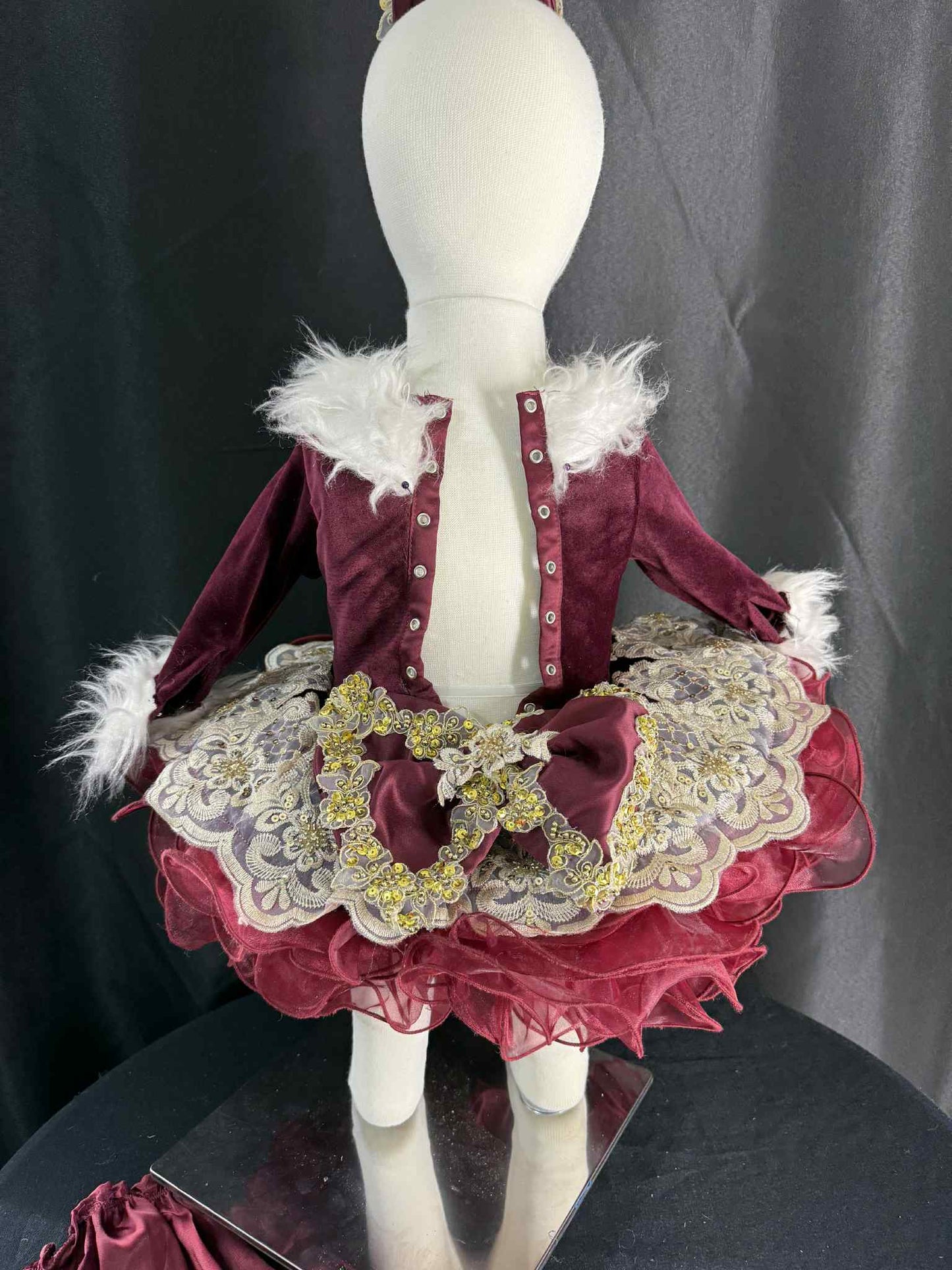 *9-12 month Christmas in Burgundy