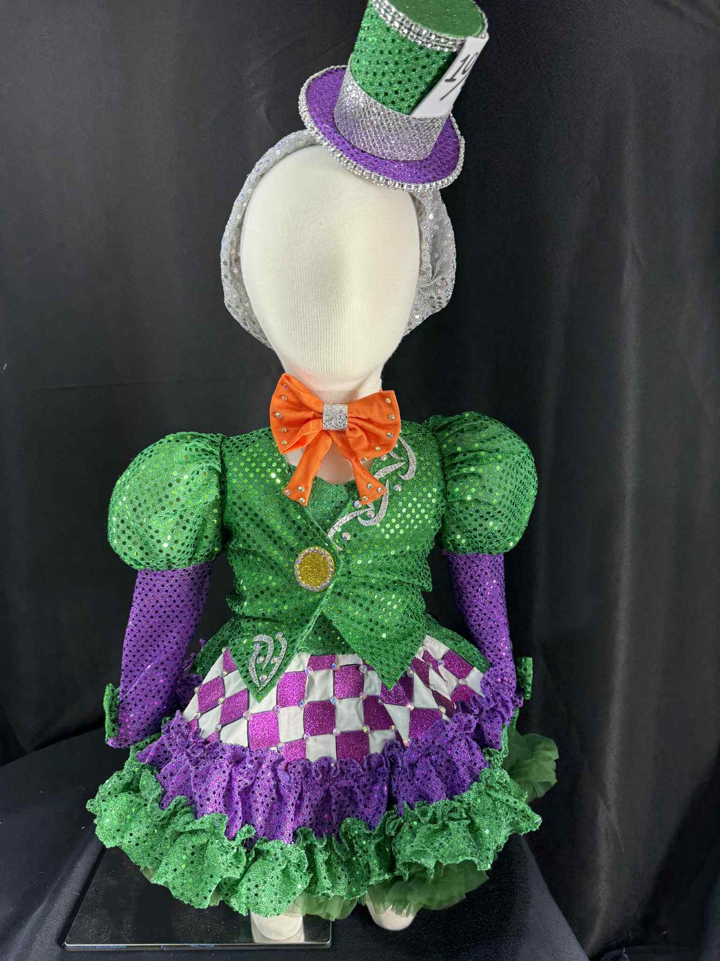 *9/18 month Alice in Wonderland Mad Hatter OOC