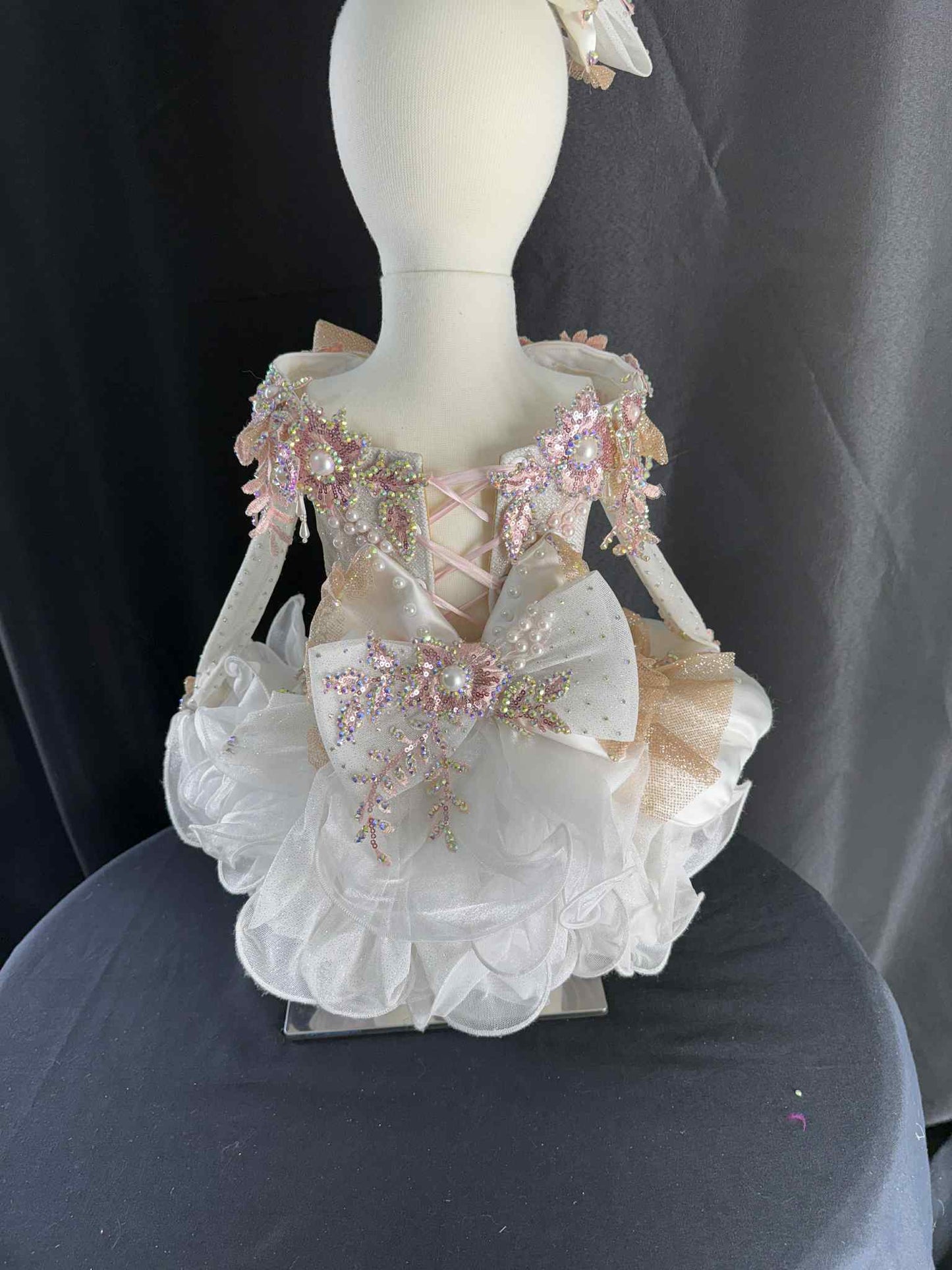 *9M-2T Beige Pearl Jam Luna Amori