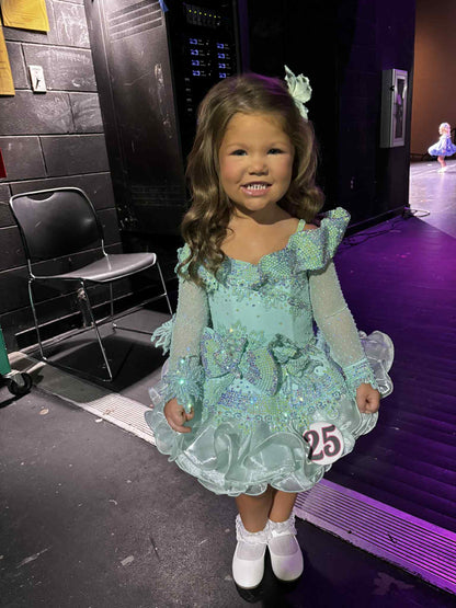 2/4 Minty - Luna Amori