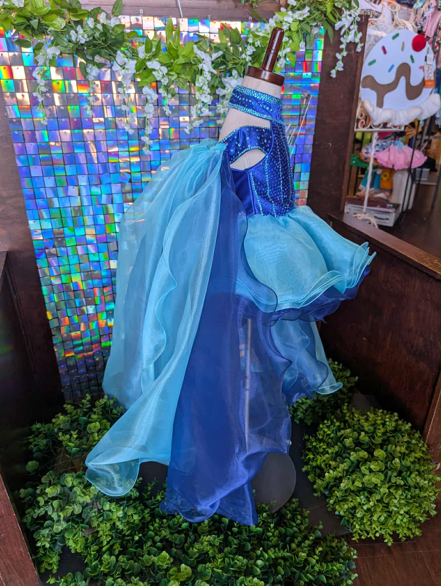 2/4 Parisian Bridal Ocean Breeze Fun Fashion