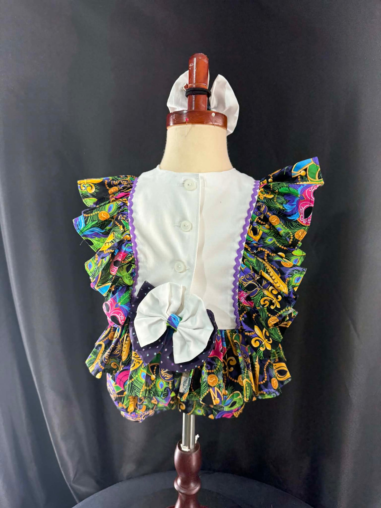 18/3 Mardi Gras Casual by JB Originals