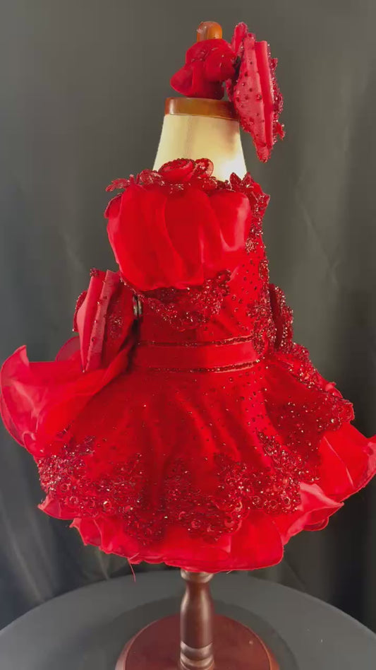 12/2 Ruby Rose by Luna Amori