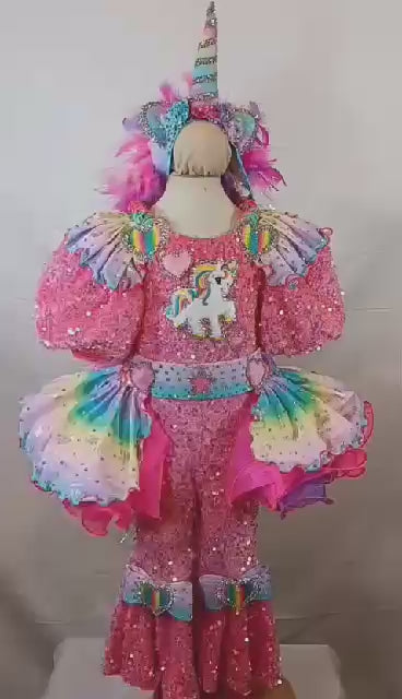 18/3 Unicorn by Gemics