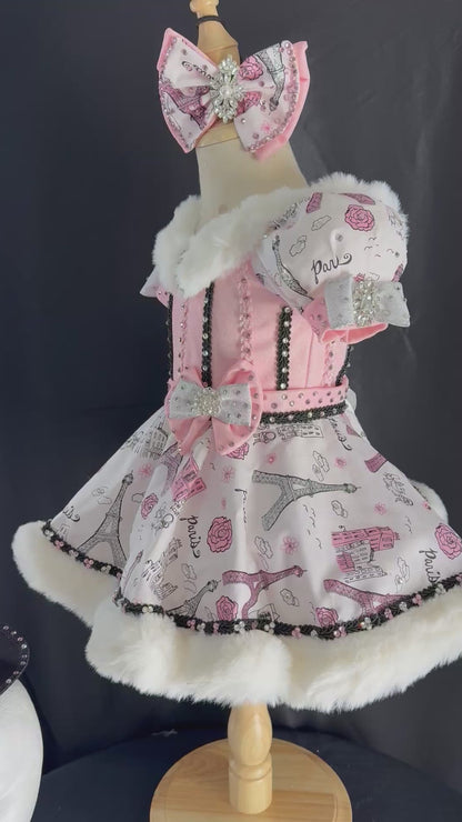 18/3- slim 4 Royalty Designs in Paris