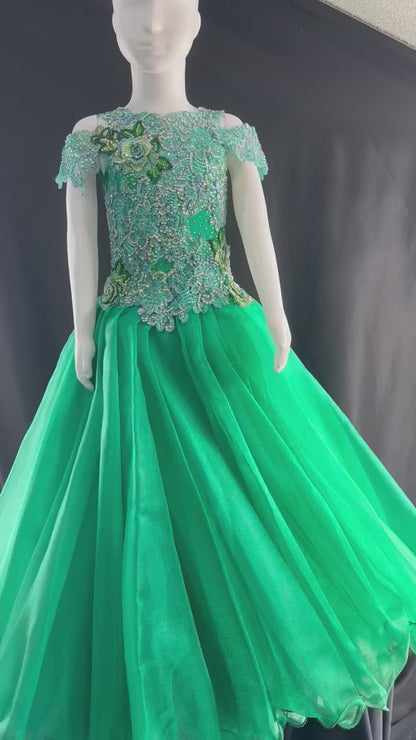 Ballgown - 5/7 - Emerlad City - Gemics