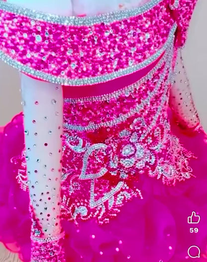 4/6 Pink Firecracker by Connie Hobson