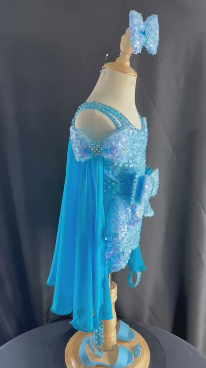 18/3 Baby Blue Dollhouse Fun Fashion