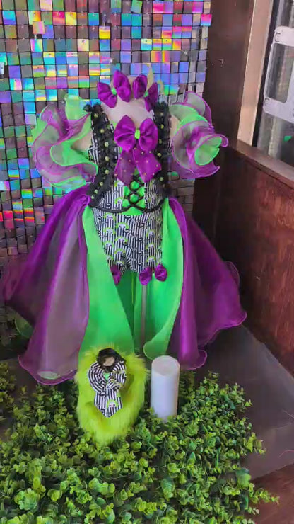 18/3-2/4 Beautiful Beetlejuice OOC by PB