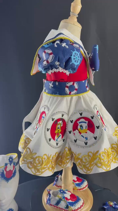 2/4 Mickey Sailor  OOC