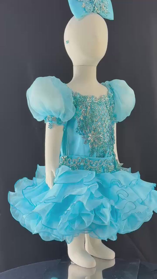18/3 Ice Queen Dreams By Connie Hobson