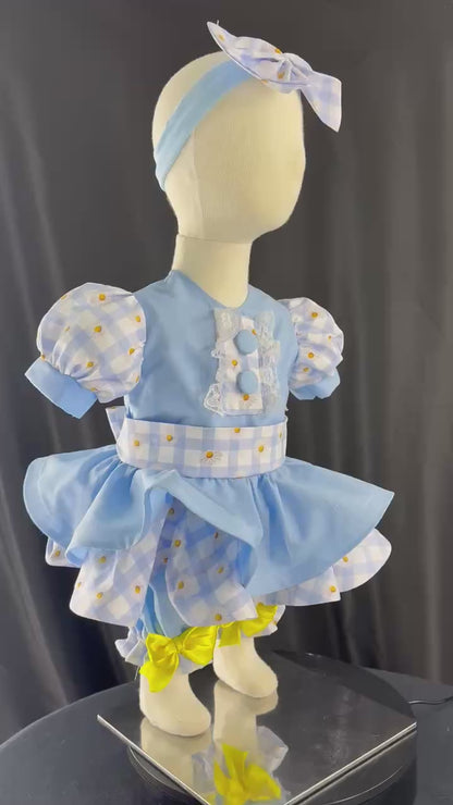 *9-12 Month Baby Blue Daisy