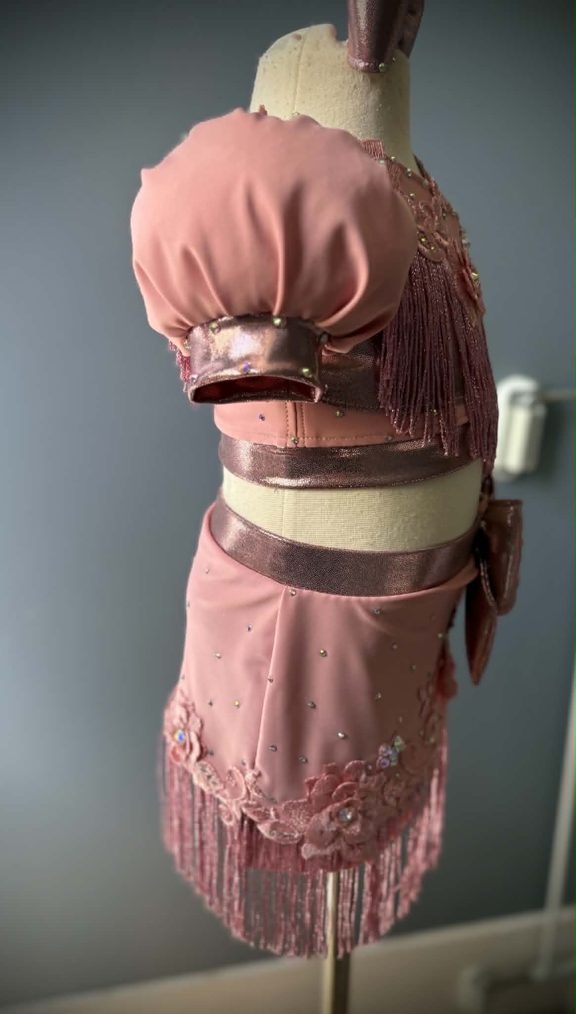 12/2 Rose Gold Western Wear OOC by Boo Bear